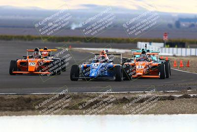 media/Nov-16-2025-CalClub SCCA (Sun) [[2975c16dfc]]/Group 5/Turn 1/